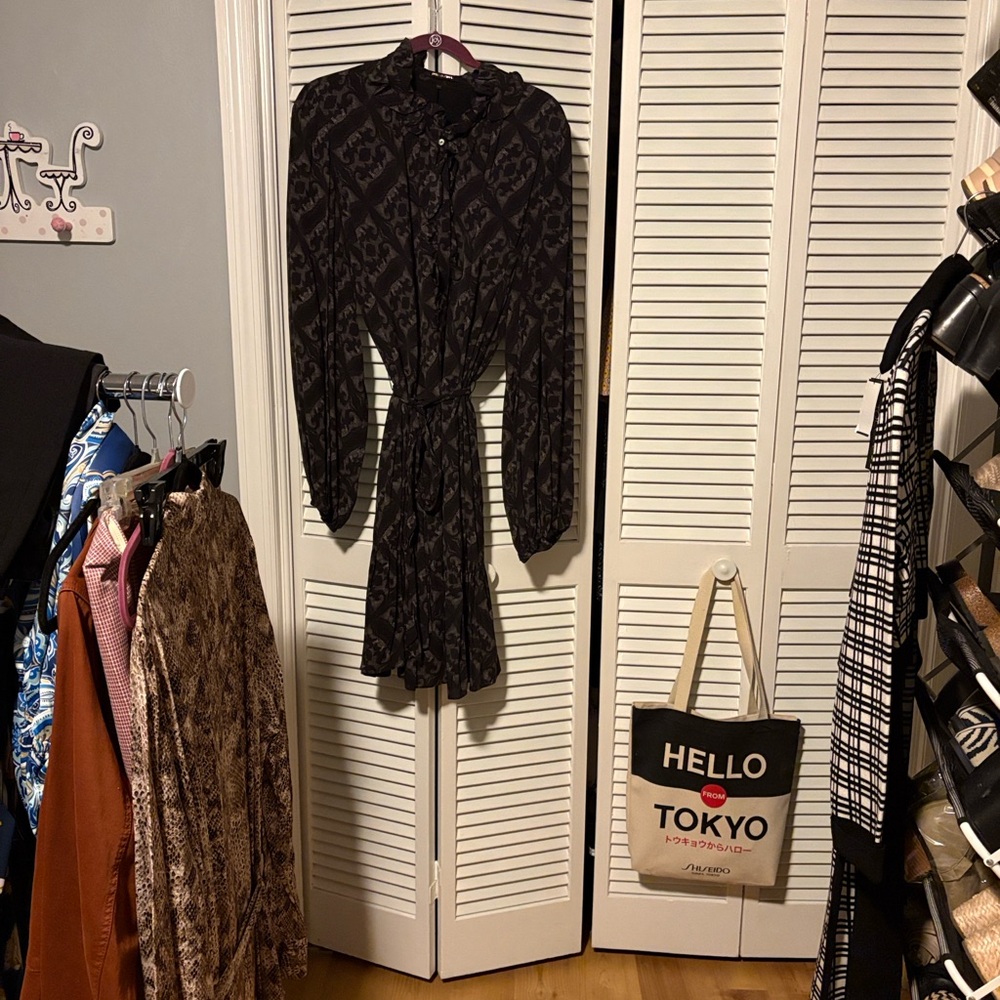 Kobi Halperin Black and grayish Long Sleeve Dress with waist tie. - Picture 2 of 8